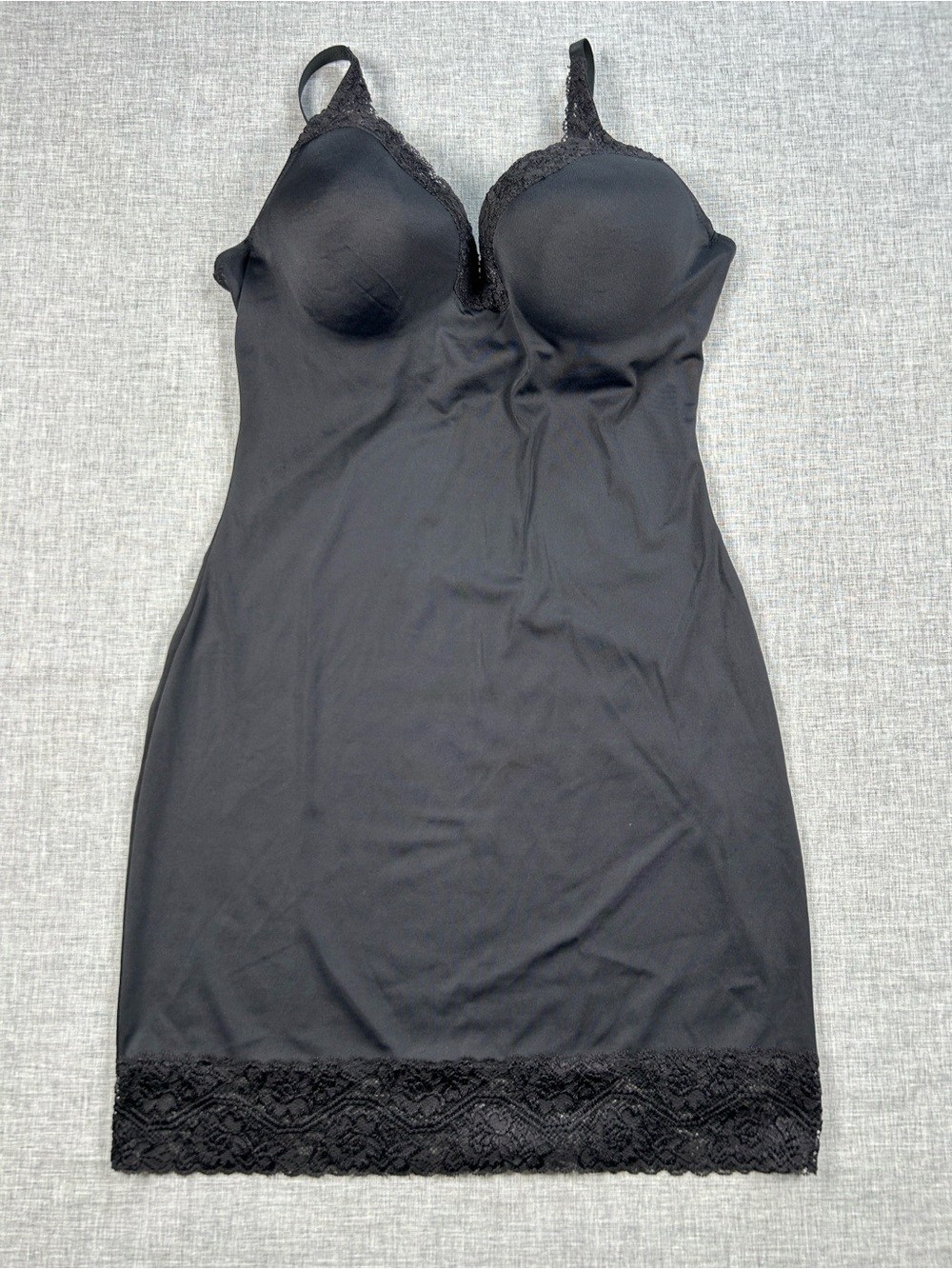 Marilyn Monroe Intimates Black Shaping Cami Slip Built-In Bra Lace 2X